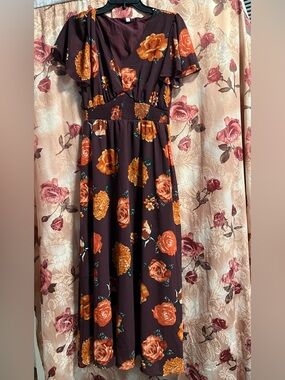 Floral Maxi Dress with Orange Rose Print